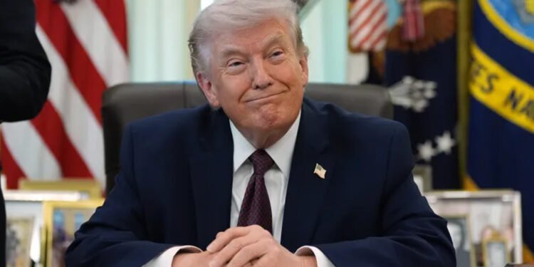 لەگەڵ بەرپرسە “عەقڵانییەکانی” ئێران لە گفتوگۆداین