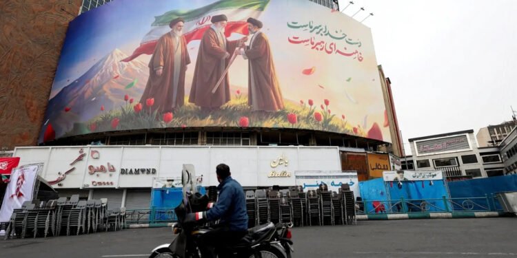 سەرەڕای کوژرانی سەرکردەکانی ئێران هێشتا کۆنترۆڵی لەدەست نەداوە