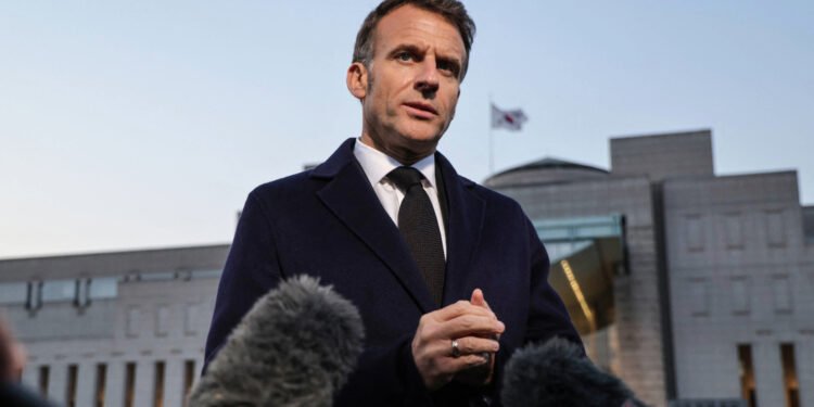 پرسی ئەتۆمیی ئێران بە جەنگ چارەسەر نابێت