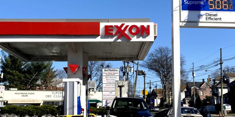 نرخی گازوایل لە ئەوروپا ژمارەیەکی پێوانەیی تۆمار کرد