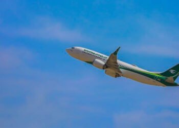 داخستنی ئاسمانی عێراق بۆ ماوەی هەفتەیەکی دیکە درێژ کرایەوە