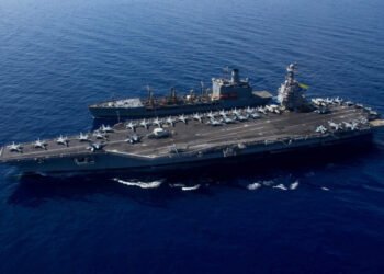 کەشتی فڕۆکەهەڵگری جیڕاڵد فۆرد دەگەڕێتەوە بۆ سەر ئەرکە سەربازییەکانی