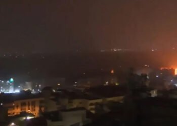 ئیسرائیل هێرشەکانی بۆ سەر بەیروت و باشووری لوبنان چڕ دەکاتەوە