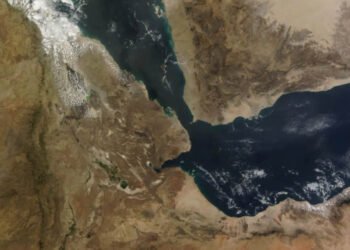 ئێران هەڕەشەی پەکخستنی جووڵەی بازرگانی لە گەرووی باب مەندەب دەکات