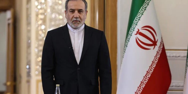 ئێران هۆشداری لە مەترسی دزەکردنی تیشکی ئەتۆمی دەدات