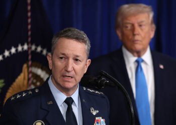 رزگارکردنی فڕۆکەوانەکان لە ئێران بەڵێنێکی پیرۆز بوو