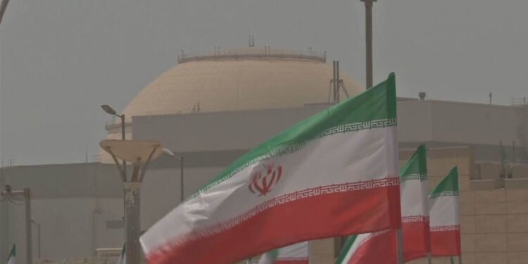 ئەمریکا و ئیسرائیل هێرشیان کردە سەر دامەزراوەیەکی ئەتۆمی لە یەزد