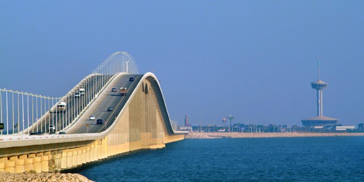 لە ترسی هێرشی مووشەکی، پردی نێوان سعوودیە و بەحرەین داخرا