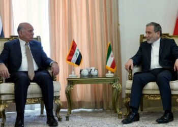 فوئاد حوسێن و عەباس عێراقچی دۆخی ناوچەکە و هێرشەکانی ئیسرائیل بۆ سەر لوبنان تاوتوێ کرد