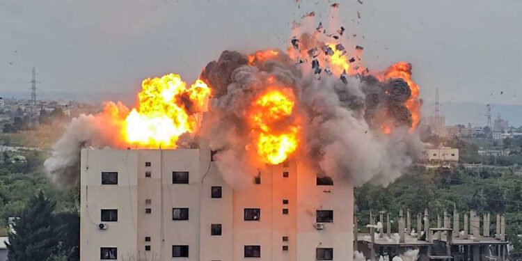 ئێران هەڕەشەی وەڵامدانەوەی توند لە ئیسرائیل دەکات