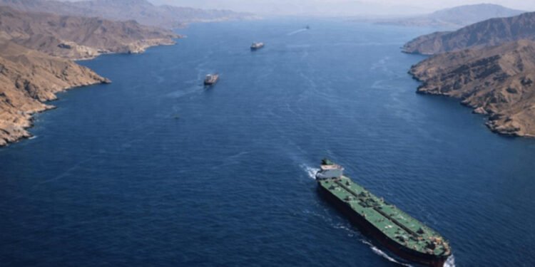 ئێران پێشنیازی بەڕێوەبردنی هاوبەشی گەرووی هورمزی رەتکردەوە