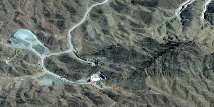 ئێران دەروازەی کۆگاکانی یۆرانیۆمی پیتێنراو لە ژێر زەوییەکانی ئیسفەهان دادەخات