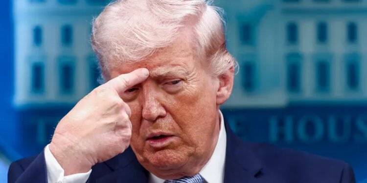 هەوڵی دوور خستنەوەی تره‌مپ دەدرێت