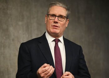 بەریتانیا دژی گەمارۆکەی ئەمریکایە بۆ سەر گەرووی هورمز