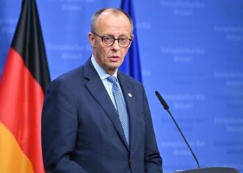 ئابووریی وڵاتەکەمان بەدەست لێکەوتەکانی جەنگی ئێرانەوە دەیناڵێنێت