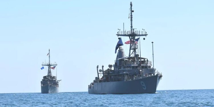 ئەمریکا کەشتیی پاککەرەوەی مینی لە ژاپۆنەوە دەنێرێتە گەرووی هورمز