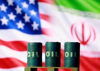 واشنتن لێخۆشبوونی 30 رۆژەی سزاکانی سەر نەوتی ئێران لە دەریاکاندا نوێ نەکاتەوە