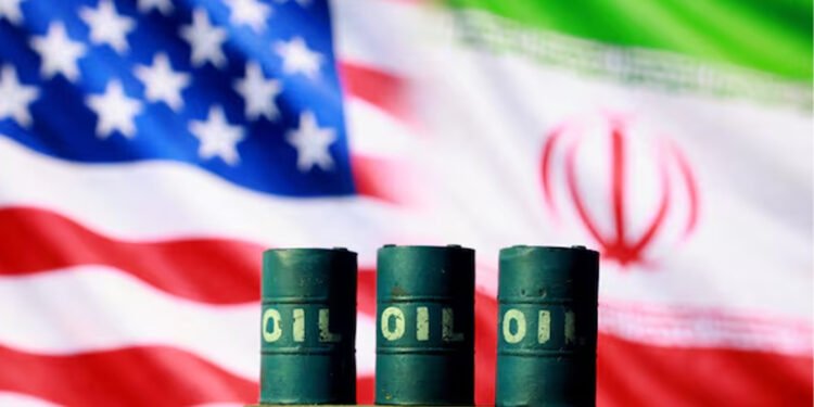 واشنتن لێخۆشبوونی 30 رۆژەی سزاکانی سەر نەوتی ئێران لە دەریاکاندا نوێ نەکاتەوە