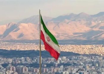 کۆریای باشوور بڕی 500 هەزار دۆلار هاوکاریی مرۆیی پێشکەشی ئێران دەکات