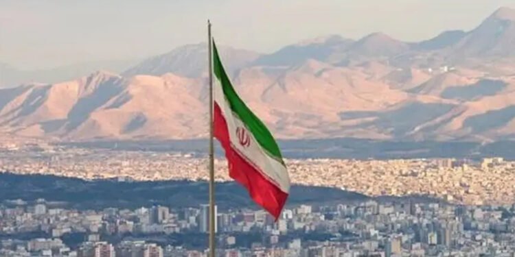 کۆریای باشوور بڕی 500 هەزار دۆلار هاوکاریی مرۆیی پێشکەشی ئێران دەکات