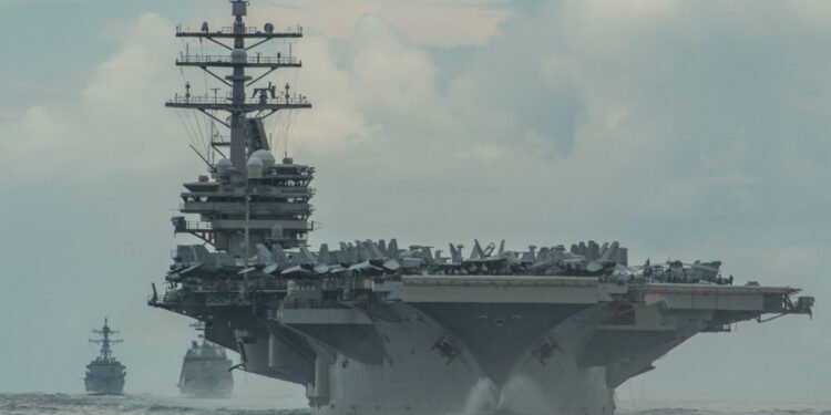 بۆ فشارخستنە سەر ئێران، ئەمریکا هەزاران سەربازی دیکە رەوانەی ناوچەکە دەکات