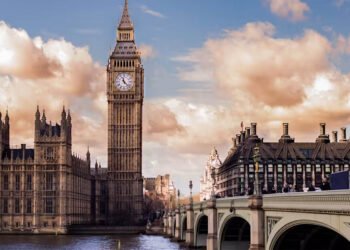 جەنگی ئەمریکا و ئیسرائیل دژی ئێران کارێکی هەڵە بوو