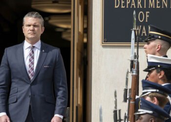 هێگسێت بەبێ گەڕانەوە بۆ یاسا، جەنگی دژی ئێرانی هەڵگیرساندووە