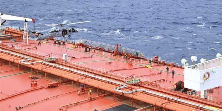 ئەمریکا دەستی بەسەر کەشتییەکی دیکەدا گرت