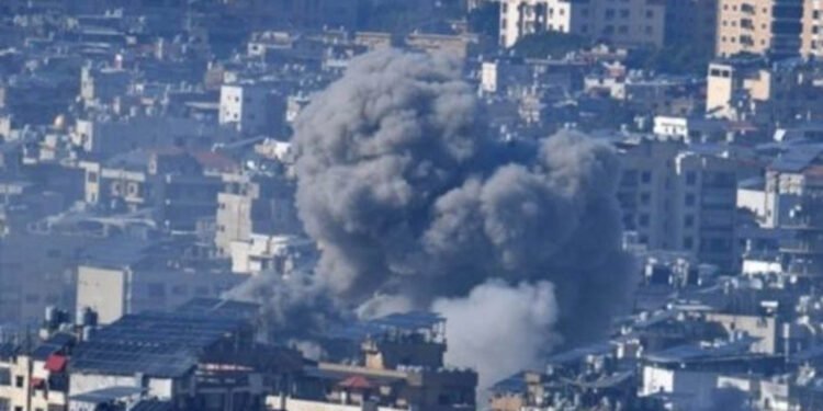 ئیسرائیل بنکەکانی حزبوڵڵای لە باشووری لوبنان بۆردومان کرد