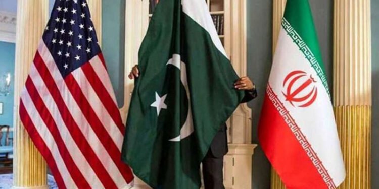 وەزیری دەرەوەی ئێران گەیشتە پاکستان