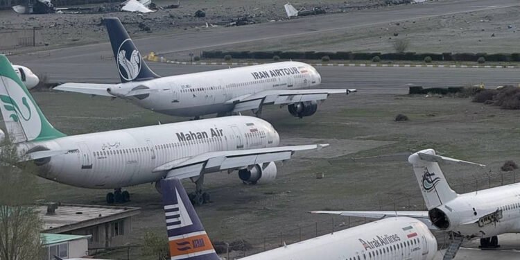 چەند فڕۆکەخانەیەکی ئێران خرانەوە کار