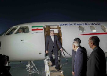 عێراقچی چاوەڕێی شاندی ئەمریکای نەکردوو و پاکستانی جێهێشت