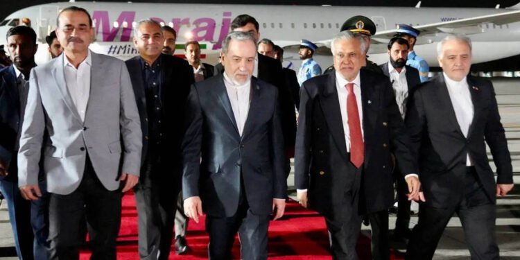 عێراقچی گەڕایەوە پاکستان