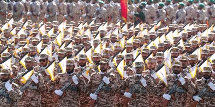 ئێران: هێزە چەکدارەکانمان بۆ هەر سیناریۆ و…