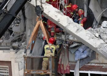 فریاکەوتنی ئێران: 24 کارمەندی تەندروستی کوژراون و…