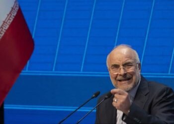 قالیباف پرسیار لە جووڵەی کەشتیوانی لە بابولمەندەب…