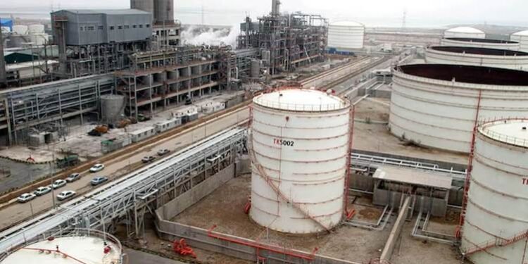 هێرش کرایە سەر کۆمەڵگەی پیترۆکیمیایی مەعشووری…