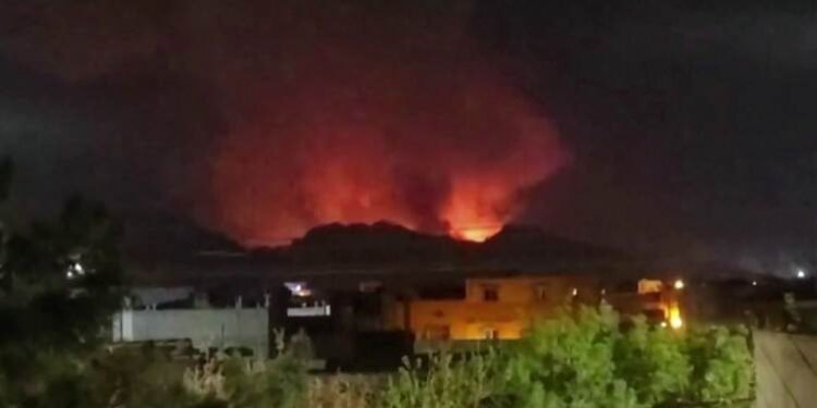 دەنگی چەندین تەقینەوە لە ئیسفەهان و تاران بیسترا