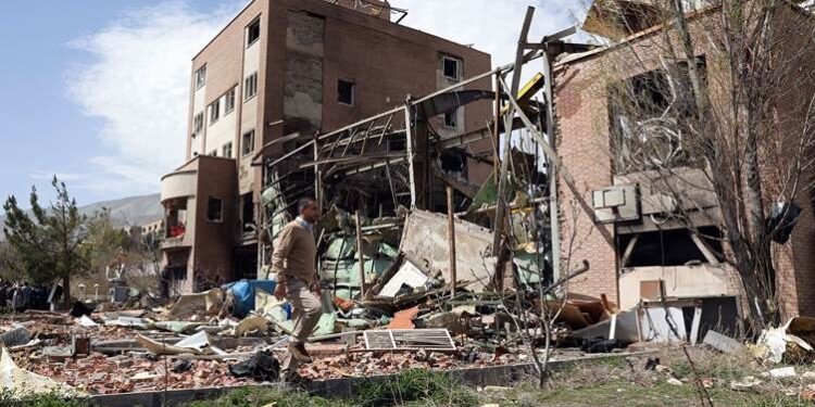 حکومەتی ئێران: 105 هەزار یەکەی مەدەنی لە 12…