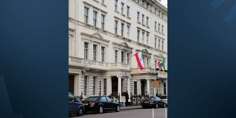 ئێران بۆ سەرۆکی ئەنجوومەنی ئەورووپا: بێدەنگیت…