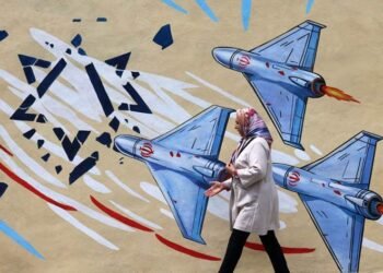 تەندروستیی ئێران: لەم جەنگەدا 257 ژن و 220 منداڵ…