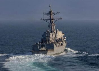 سوپای پاسداران: نزیکبوونەوەی کەشتییە سەربازییەکان…