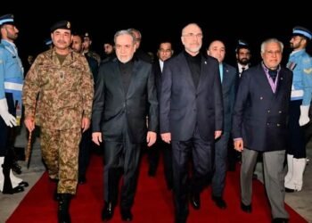 ئەندامێکی شاندەکەی ئێران: ئەمریکا بۆ رێککەوتن…