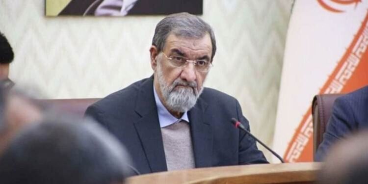 راوێژکارێکی خامنەیی: کەشتییەکانی ئەمریکا نوقم…