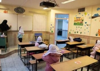 پەروەردەی ئێران: خوێندنی ئۆنلاین بەردەوام دەبێت