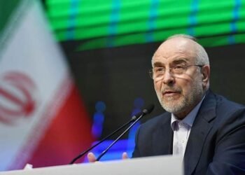 قالیباف وەڵامی ترەمپ دەداتەوە: ئەگەر گەمارۆ…