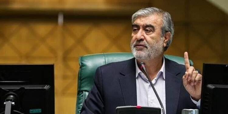 سەرۆکی لیژنەی ئاسایشی پەرلەمانی ئێران: شکۆی…