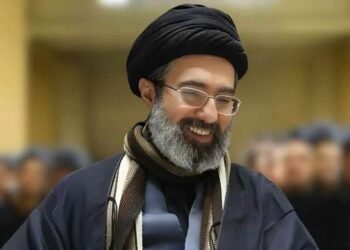 موجتەبا خامنەیی پەیامێک ئاراستەی زانایانی سوننەی…