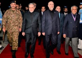 سەرچاوەیەک: ئێران بە مەرجی ئامادەبوونی ڤانس شاند…