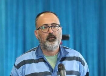 ئێران کارمەندێکی پێشووی وزەی ئەتۆمی بە ‘تاوانی…